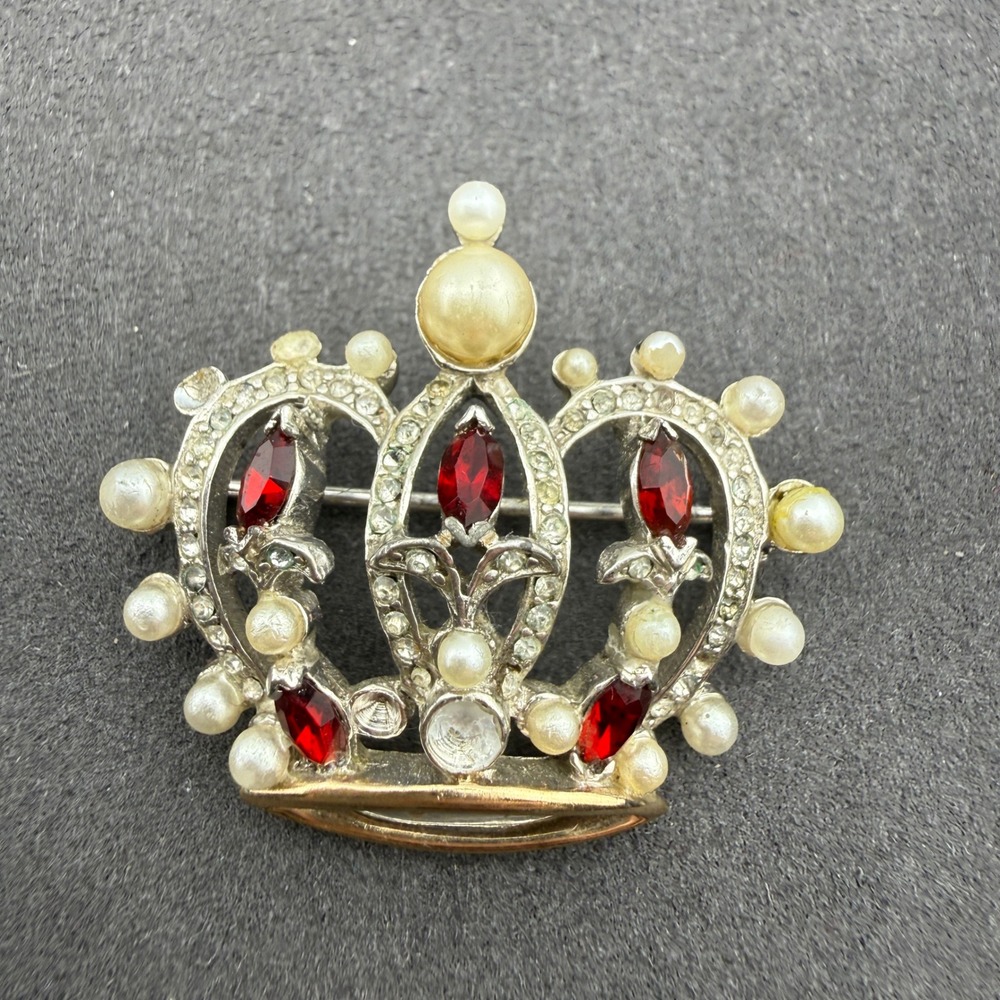 Reja Faux Pearl Ruby Red Rhinestone Crown Brooch Pin Silver Tone Vintage